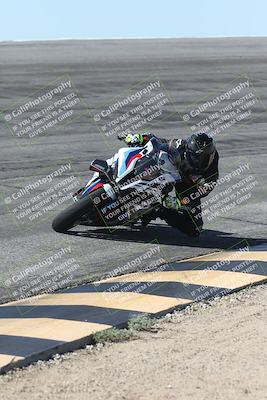 media/Oct-13-2025-Moto Forza (Mon) [[a66d839500]]/4-C Group/Session 2 (Bowl)/